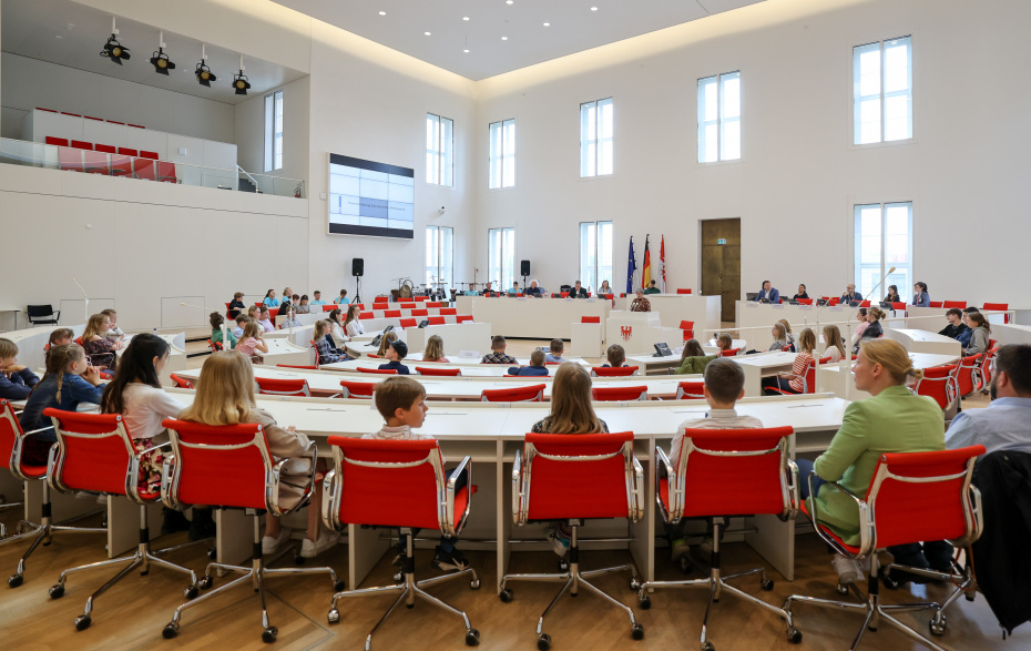 Foto: Auszeichnungsveranstaltung zum Europäischen Wettbewerb im Landtag