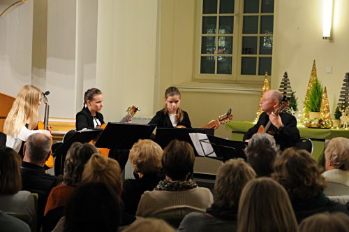 Foto: Weihnachten 2016 Berlischky Pavillon Gitarrenquartett