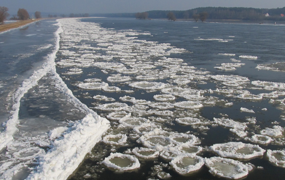 Foto: Eis auf der Oder