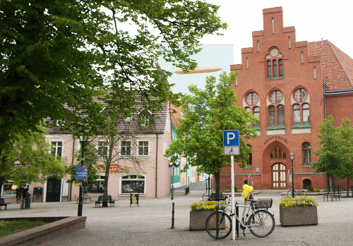 Foto: Bäume am Vierradener Platz