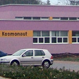 Foto: Schriftzug „Kosmonaut“ an der neuen Fassade