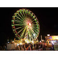 Foto: Das beleutete Riesenrad bei Nacht