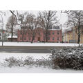 Foto vom 15. Januar 2013: Blick über die freie Straße hinweg zur evangelischen Grundschule