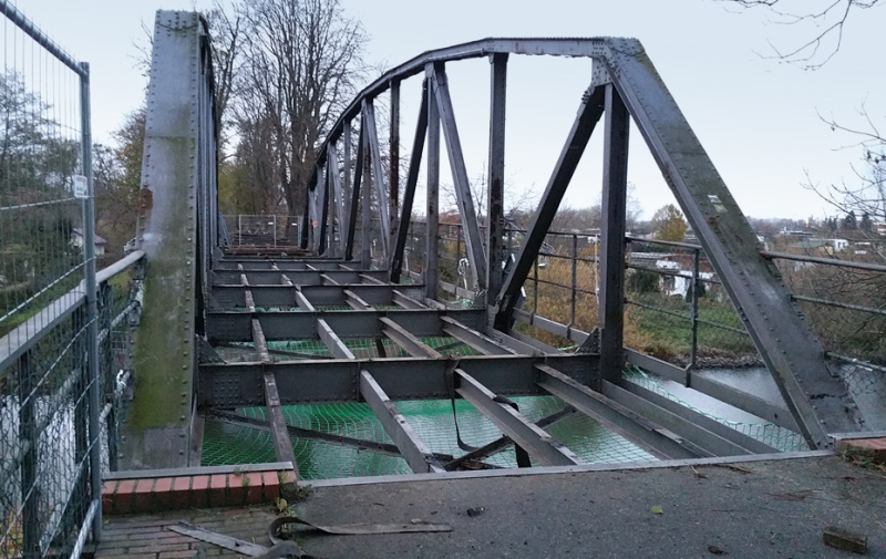 Foto: Brücke ohne Belag