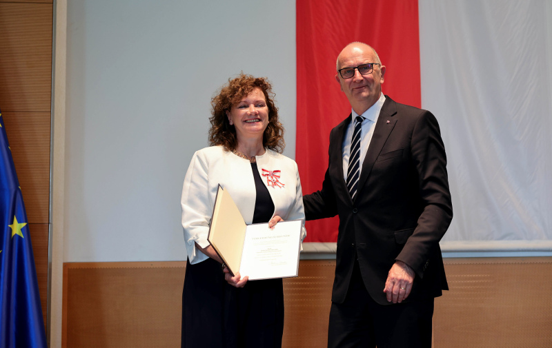 Foto: Woidke gratuliert Fischer