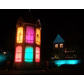 Foto: Juliusturm mit diverse Farben beleuchtet